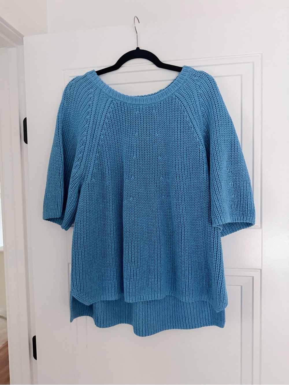 Banana Republic Light Blue Knit Scoop-Neck Sweater